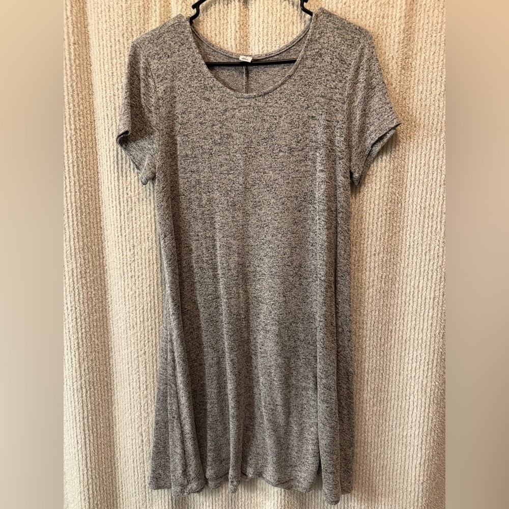 Gray Short Sleeve Top